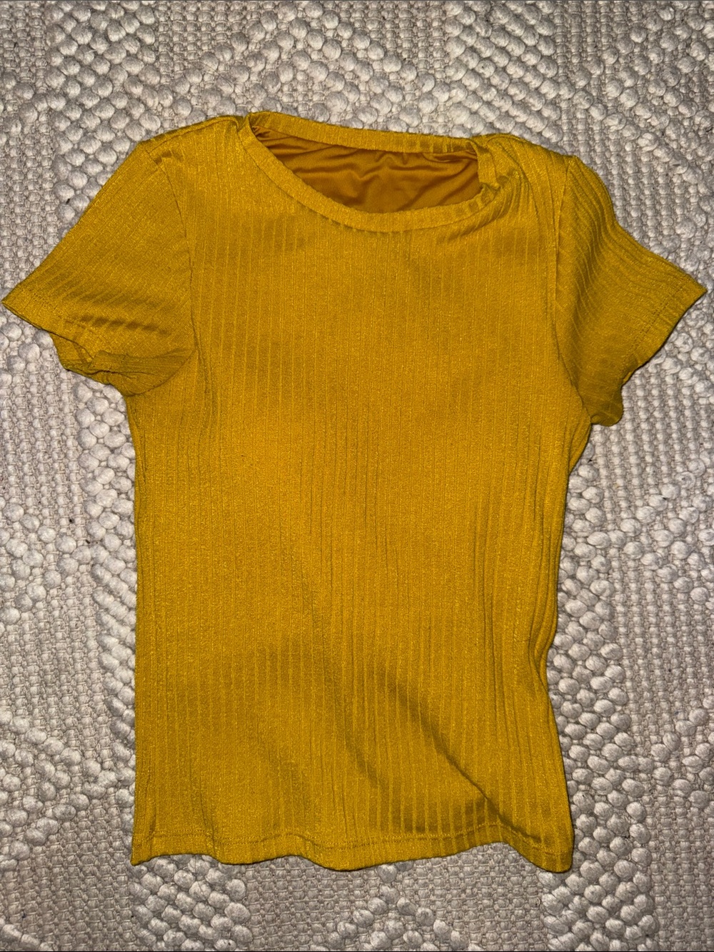 Klassy Network Ribbed Short-Sleeve Top in Mustard